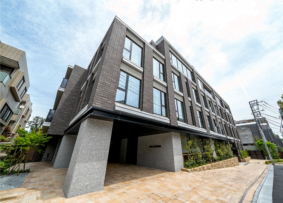 the UPPERHOUSE SHIROKANE